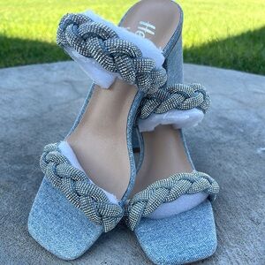 French Kiss By Corkys